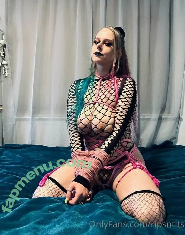 Rips N Tits nude photo #0028 (Rips_n_tits3.0 / ripsntits)