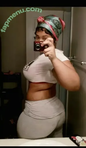 ripyerkwitak / monebadass / yerkwithakk nude photo #0004