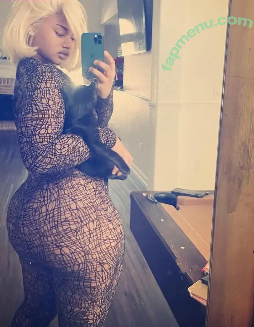 ripyerkwitak nude photo #0010 (monebadass / yerkwithakk)