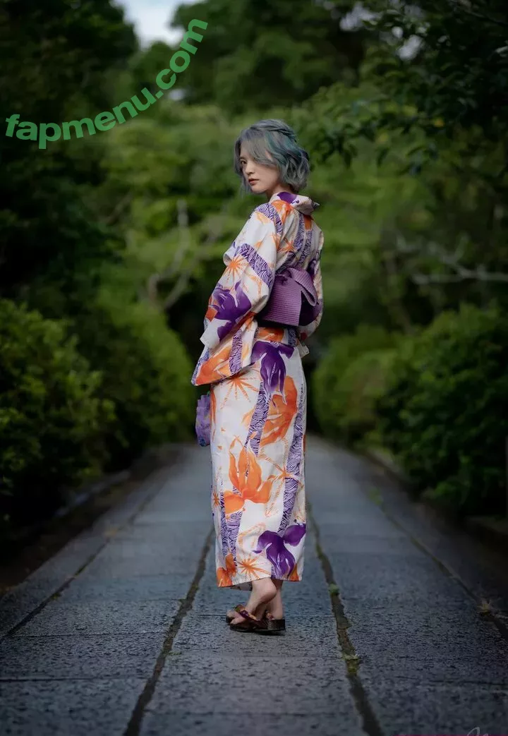 rirerere00 nude photo #0019 (rirerere / リール)