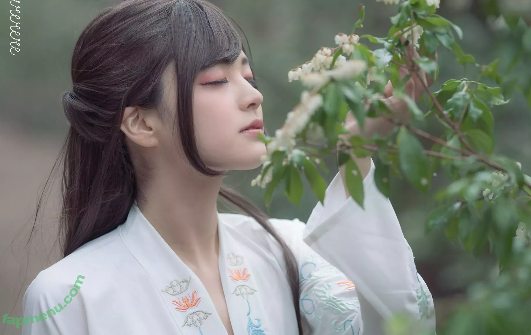 rirerere00 nude photo #0087 (rirerere / リール)