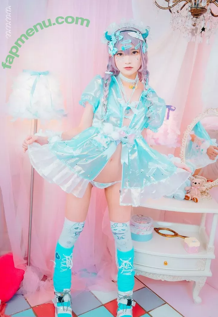 rirerere00 nude photo #0140 (rirerere / リール)