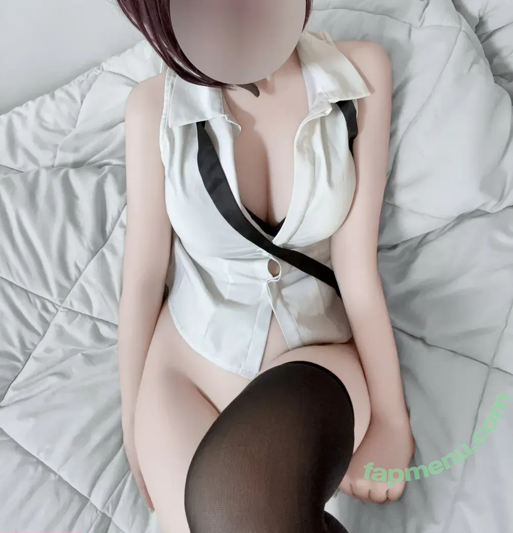 riria nude photo #0041 (_x_riria / floating_riri / riri.x / riria_)