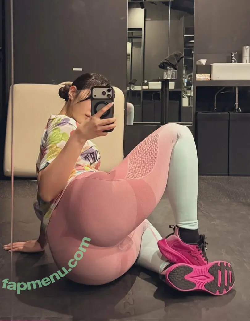 Ririkana nude photo #1399 (RR_loveit / join / ririkanagram)