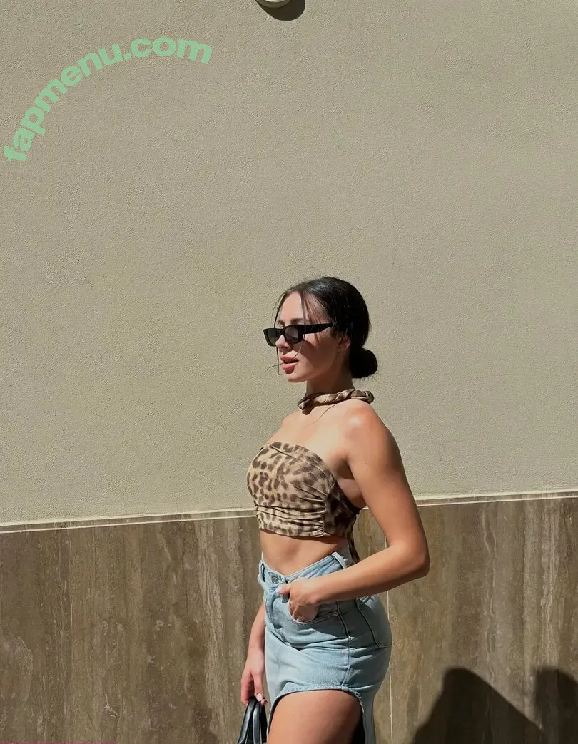 ririks_ri nude photo #0007 (fit.with.riii)