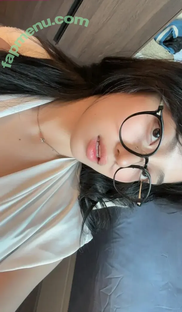 risaatjan nude photo #0108 (notriissaaa)