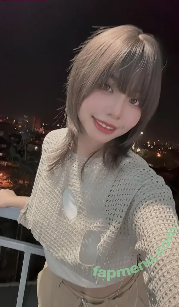 Risanomsyu nude photo #0094 (Risalewdie)