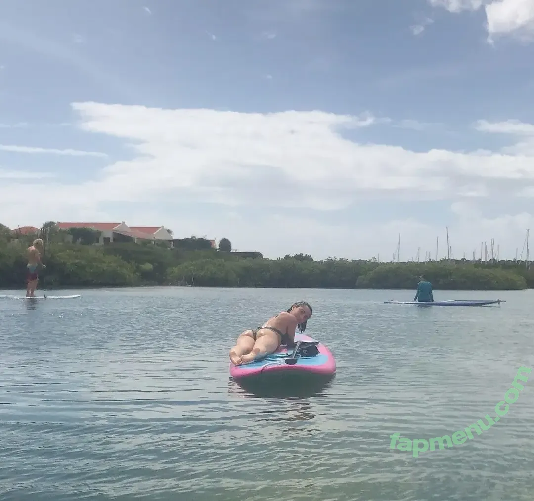 Riss Flex nude photo #0011 (itsreallyriss / rissflex)