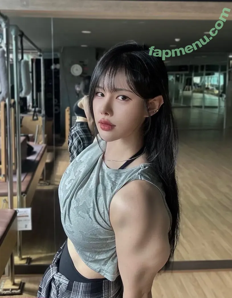 Rissamarr nude photo #0078 (_rissa_marr / rissa-rae)