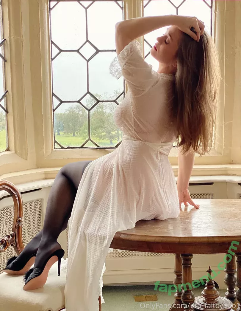 Rita Faltoyano nude photo #0155 (lovely__rita / rita_faltoyano1)