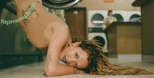 Rita Ora / ritaora / ritaoraeu nude photo #6774