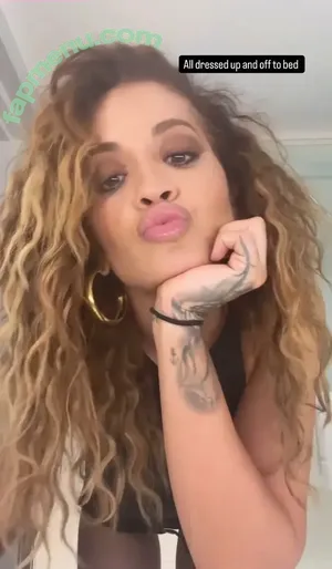 Rita Ora / ritaora / ritaoraeu nude photo #6929