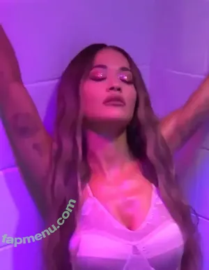 Rita Ora / ritaora / ritaoraeu nude photo #6938