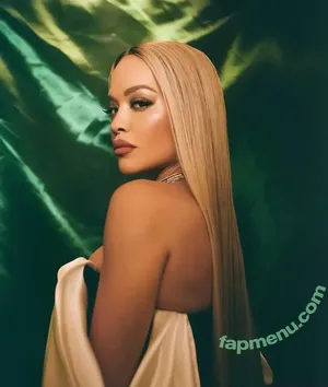 Rita Ora / ritaora / ritaoraeu nude photo #7060