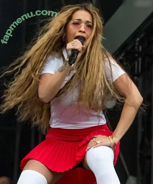 Rita Ora / ritaora / ritaoraeu nude photo #7073