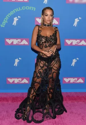 Rita Ora / ritaora / ritaoraeu nude photo #7112