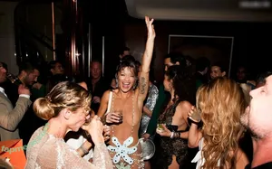Rita Ora / ritaora / ritaoraeu nude photo #7115