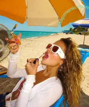 Rita Ora / ritaora / ritaoraeu nude photo #7260