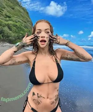 Rita Ora / ritaora / ritaoraeu nude photo #7706