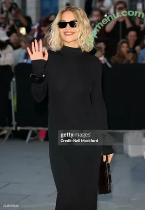 Rita Ora / ritaora / ritaoraeu nude photo #7711