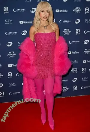 Rita Ora / RitaOra nude photo #7806