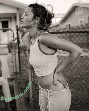 Rita Ora / ritaora / ritaoraeu nude photo #7833