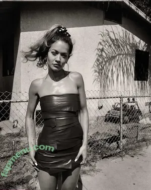 Rita Ora / ritaora / ritaoraeu nude photo #7834