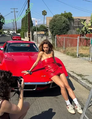 Rita Ora / ritaora / ritaoraeu nude photo #7842