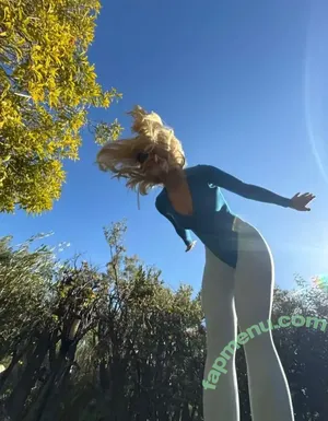 Rita Ora / RitaOra nude photo #7900