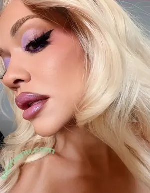 Rita Ora / RitaOra nude photo #7901