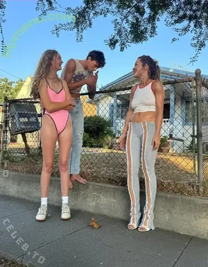 Rita Ora / RitaOra nude photo #7925