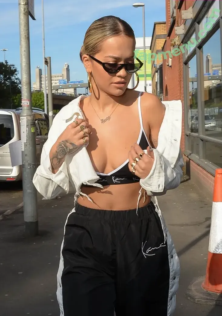Rita Ora nude photo #7065 (ritaora / ritaoraeu)