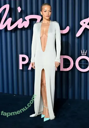 Rita Ora / ritaora / ritaoraeu nude photo #8006