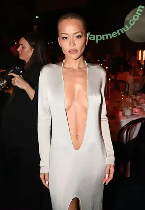 Rita Ora / ritaora / ritaoraeu nude photo #8020