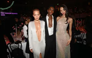 Rita Ora / RitaOra nude photo #8026