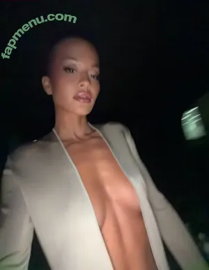 Rita Ora / RitaOra nude photo #8028