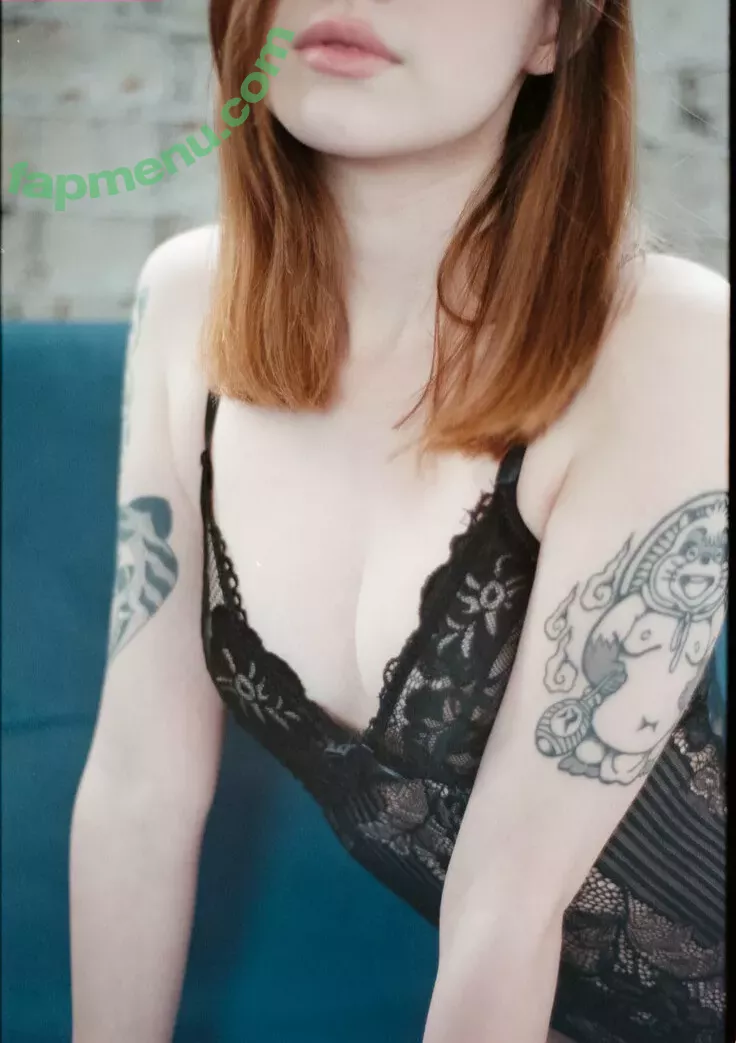 Rita Stark nude photo #0015 (RitaLolita / brattyrita / gwenfaerie / rita.stark / ritastark)