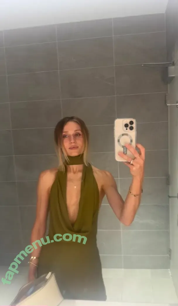 Rita Volk nude photo #0113 (itsmeritavolk)