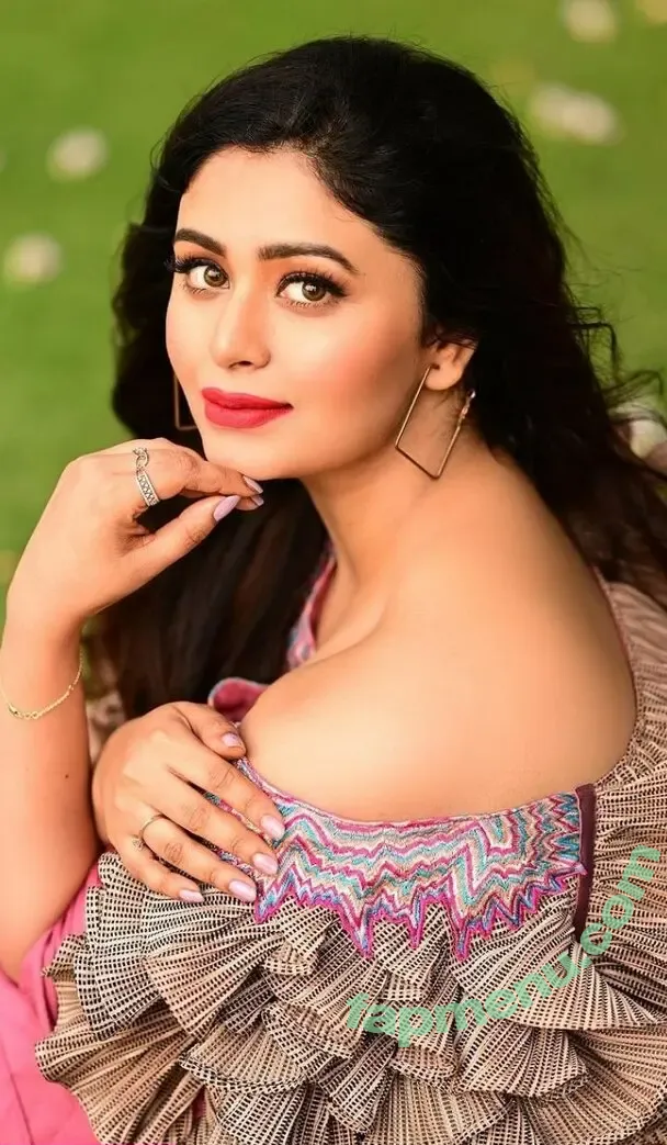 Ritabhari nude photo #0014 (Ritabhari)