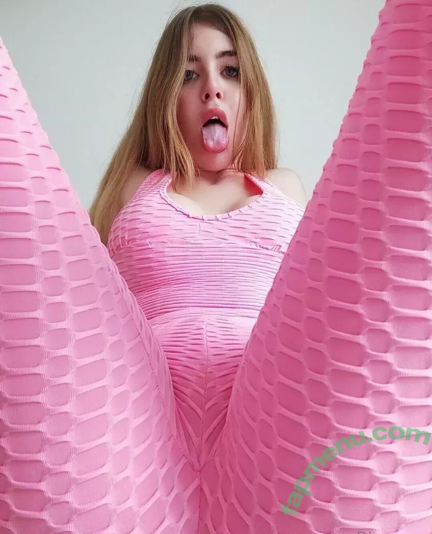 rivanna nude photo #0187 (AnXna / rivannarivercompany / x__anxna)