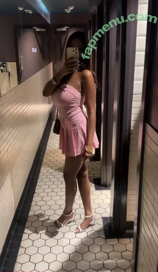 _riya.b nude photo #0062 (Riya B / riya.b_)