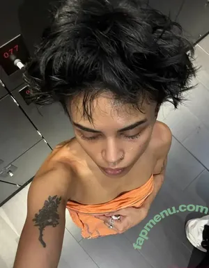 Riya Hamid / five.three / riyahamid nude photo #0014