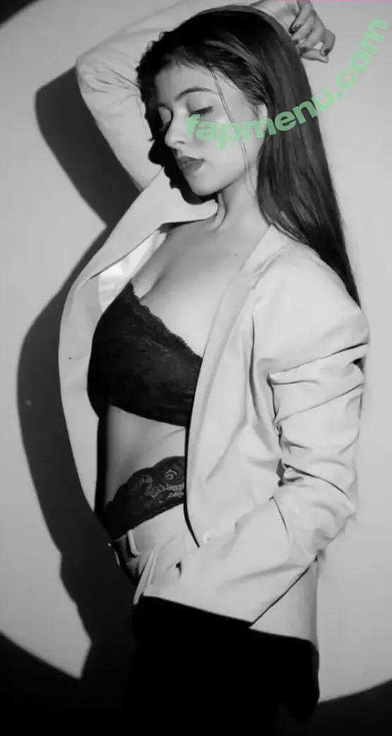 Riya Pandey nude photo #0008 (riyapandey.04)