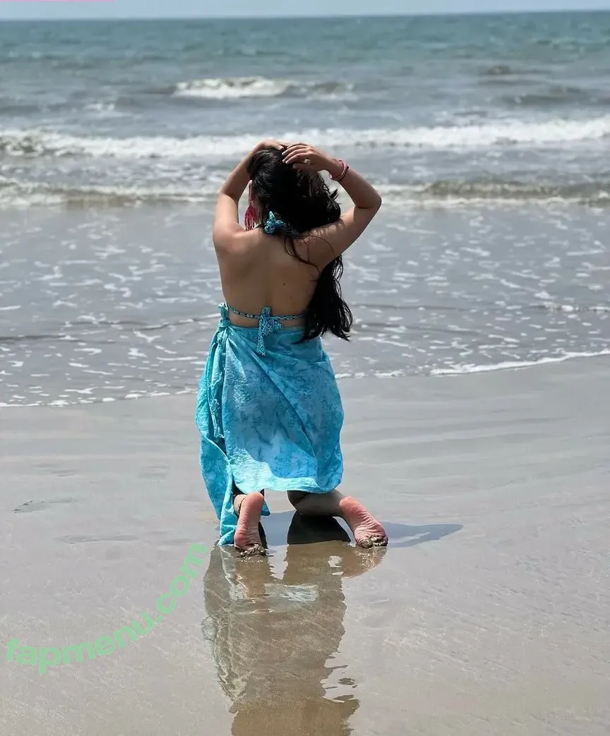 Riya Pandey nude photo #0016 (riyapandey.04)