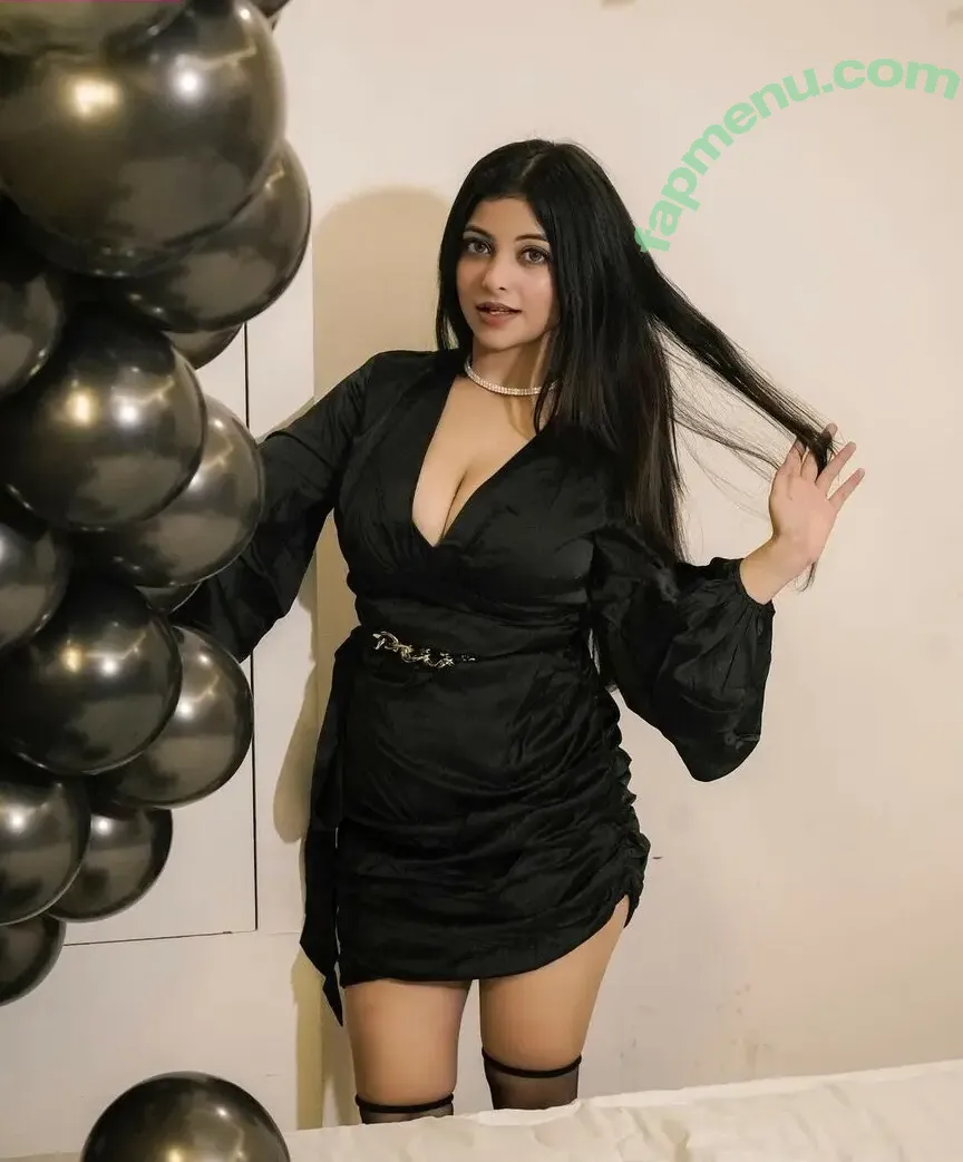 Riya Pandey nude photo #0024 (riyapandey.04)
