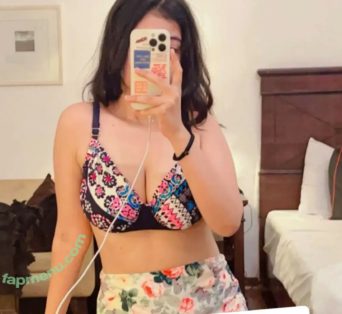 Riya Pandey nude photo #0026 (riyapandey.04)