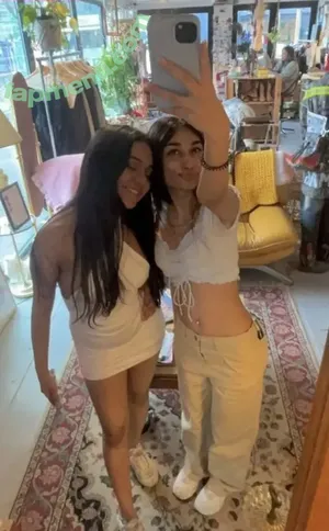Riya Shukla / riyaashukla nude photo #0009