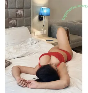 Riyeah Purvaj / _riyeah / riyeahh nude photo #0019