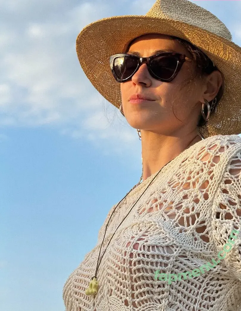 Riznobarvka nude photo #0013 (Riznobarvka)