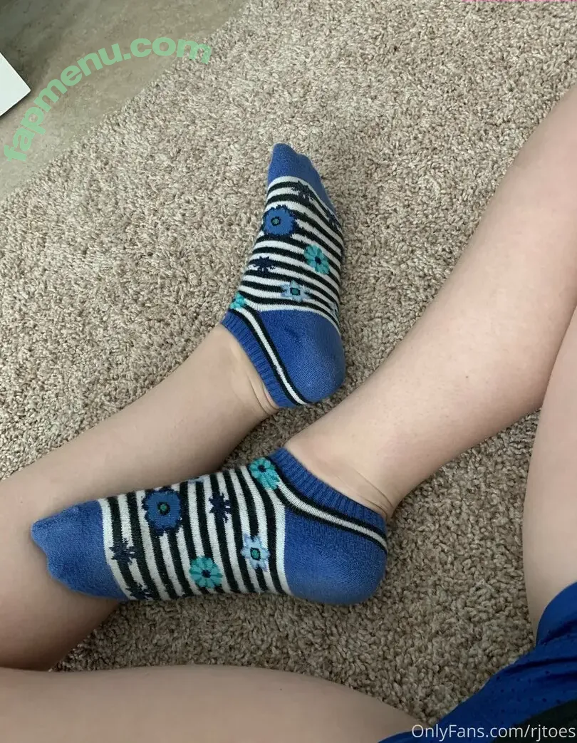 rjtoes nude photo #0007 (_tomrhodes)